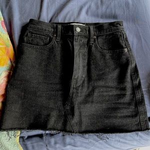 Abercrombie high-rise Black denim skirt with raw hem size 26